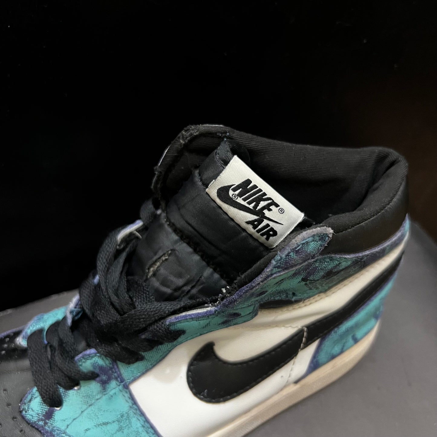 Air Jordan 1 High "Tie-Dye" sneakers 🔥 Size 7 & 8 Pak 🇵🇰