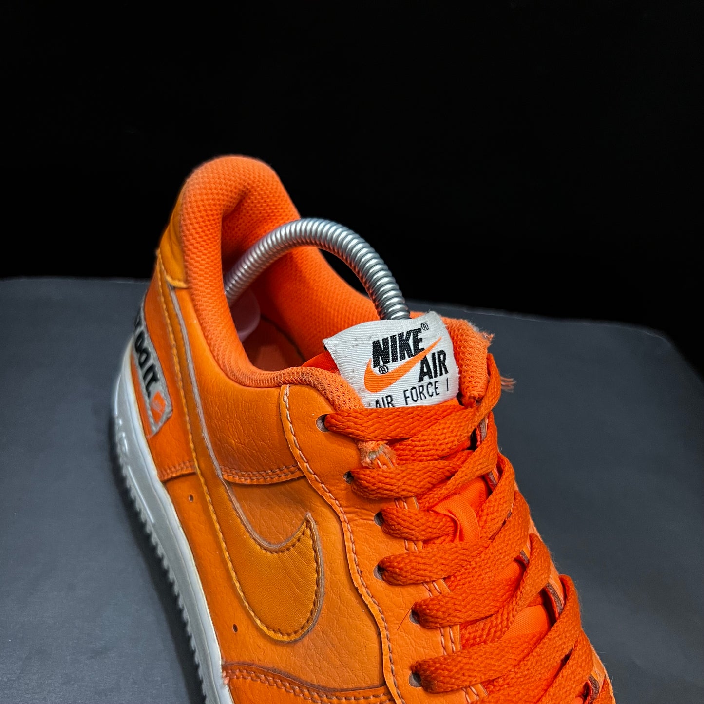 Nike Air Force 1 '07 Premium "Just Do It" ❤️
Size 7 & 8 Pak 🇵🇰