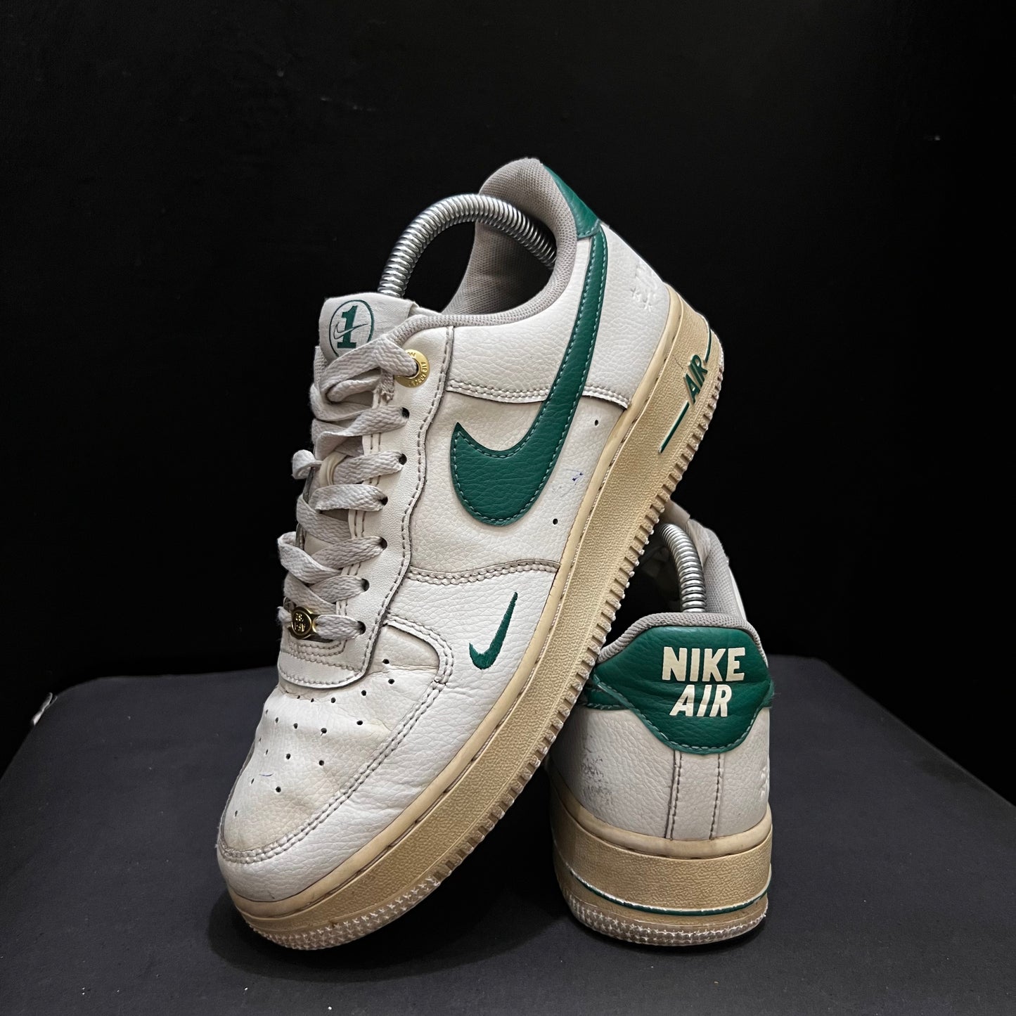 Nike Air Force 1 Low '07 LV8 💚 Size 6 Pak 🇵🇰