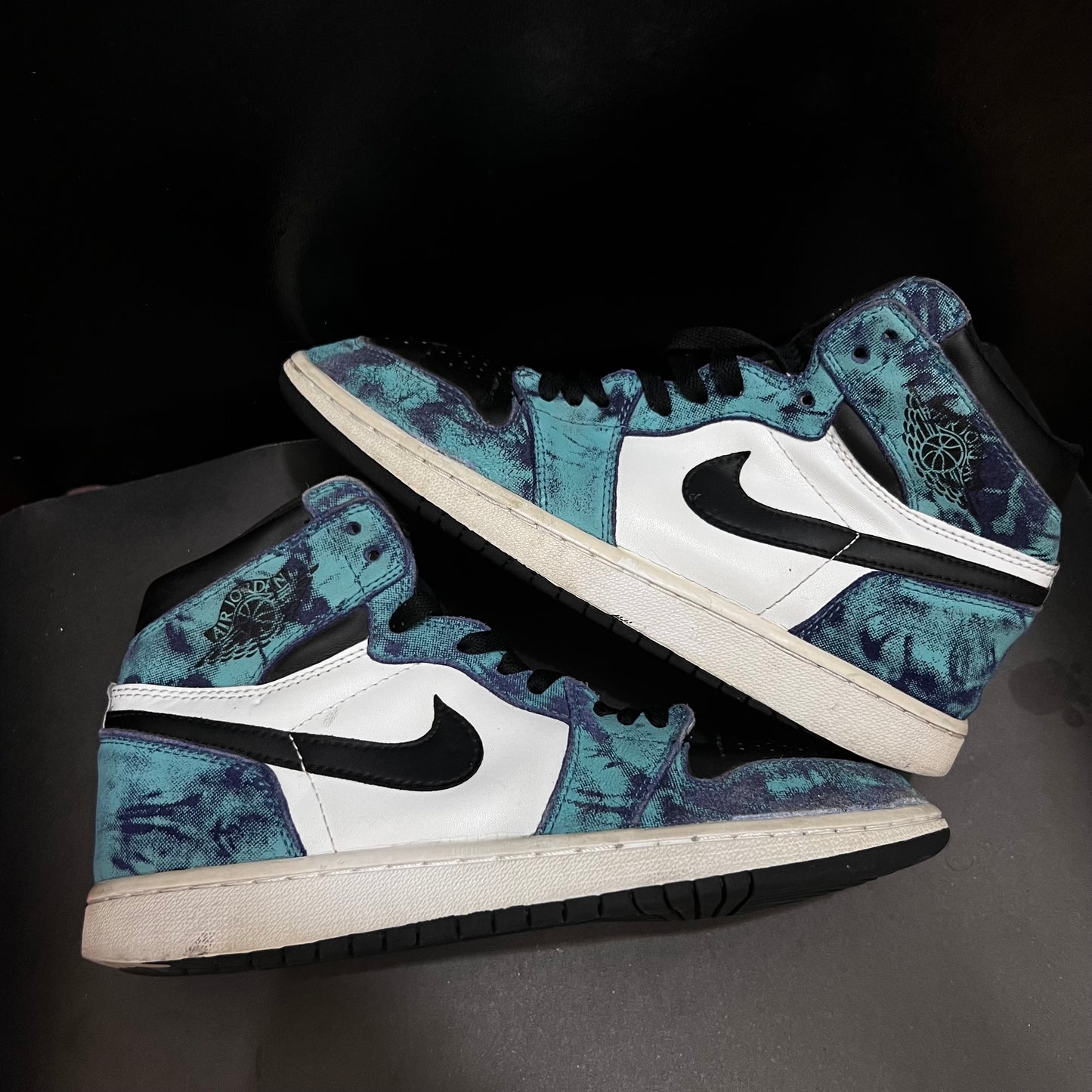 Air Jordan 1 High "Tie-Dye" sneakers 🔥 Size 7 & 8 Pak 🇵🇰