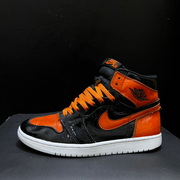 Air Jordan 1 Retro High OG 'Shattered Backboard 3.0' 🧡
Size 7 & 8 Pak 🇵🇰