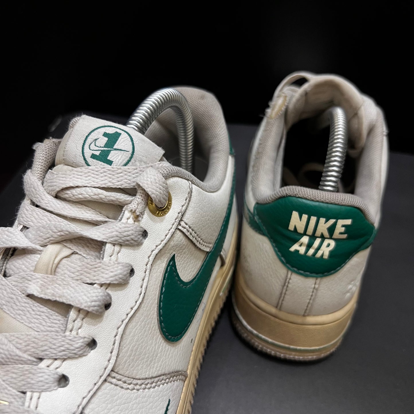 Nike Air Force 1 Low '07 LV8 💚 Size 6 Pak 🇵🇰