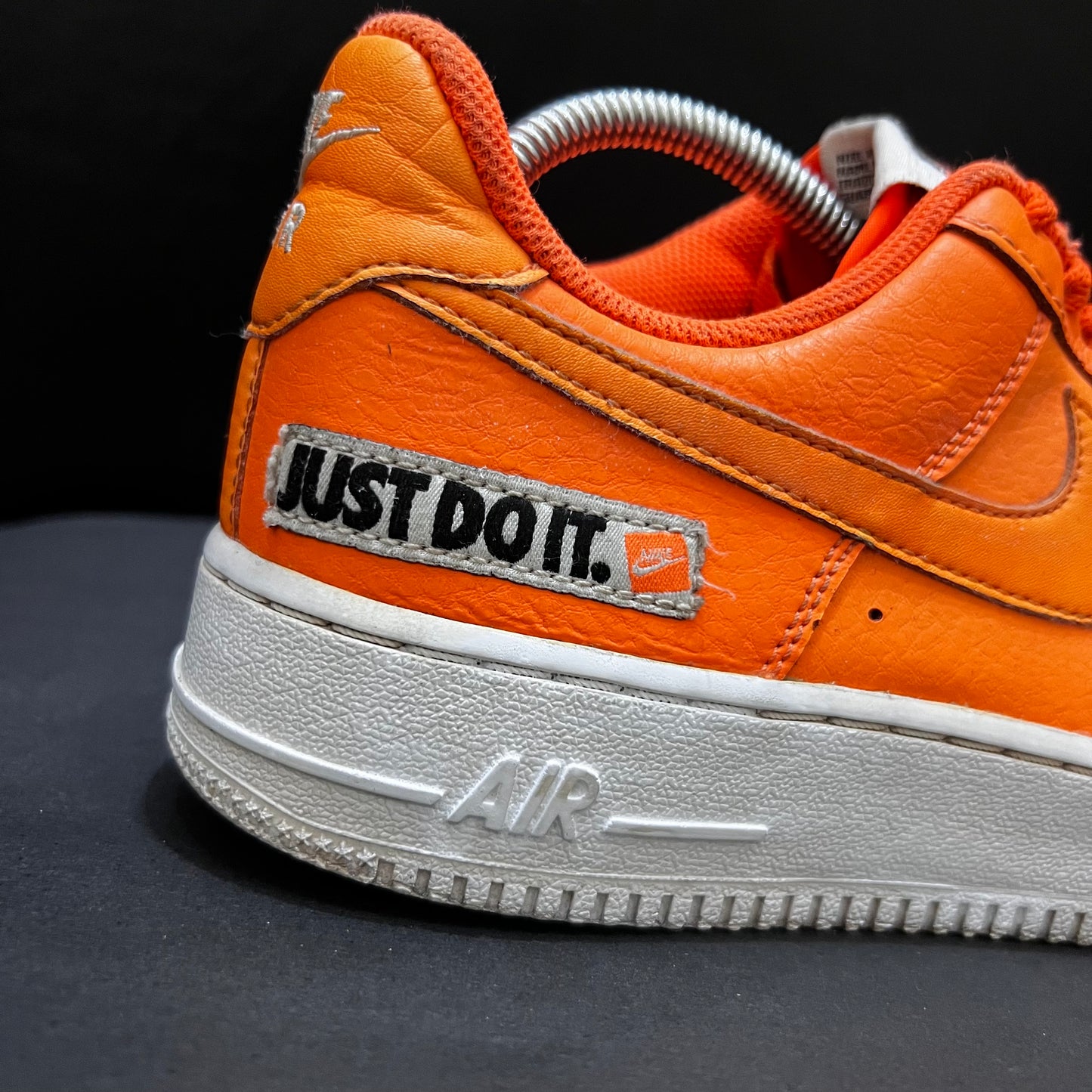 Nike Air Force 1 '07 Premium "Just Do It" ❤️
Size 7 & 8 Pak 🇵🇰