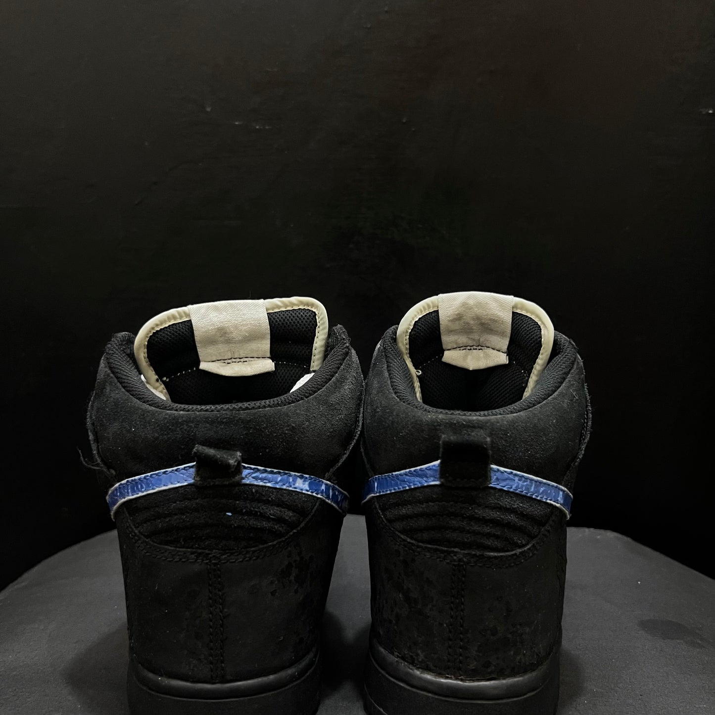 Nike Dunk High "Black/Varsity 🖤
Size 8 & 9 Pak 🇵🇰