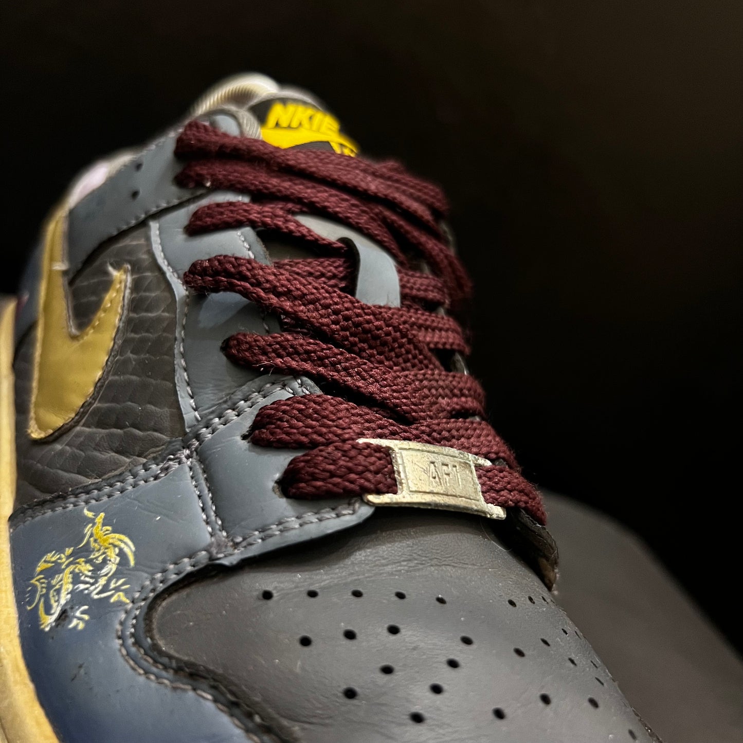 Nike SB Dunk Low x 'Black Myth Wukong 🥵 Size 6 Pak 🇵🇰