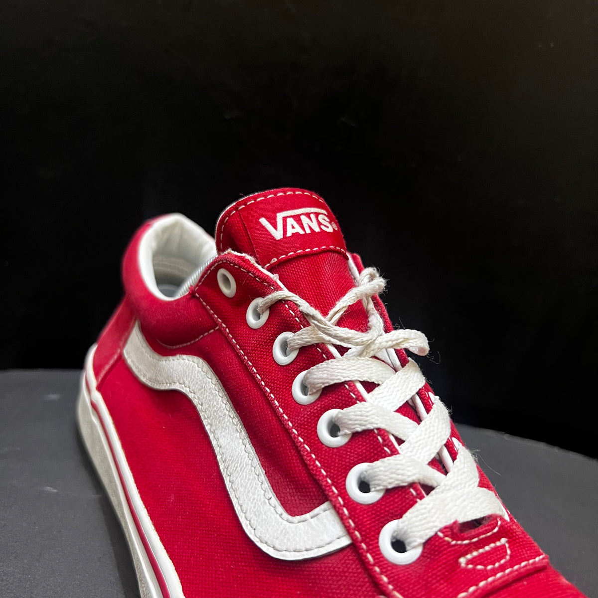 Vans Old School Fire ♥️😍
Size 12 & 13 Pak 🇵🇰