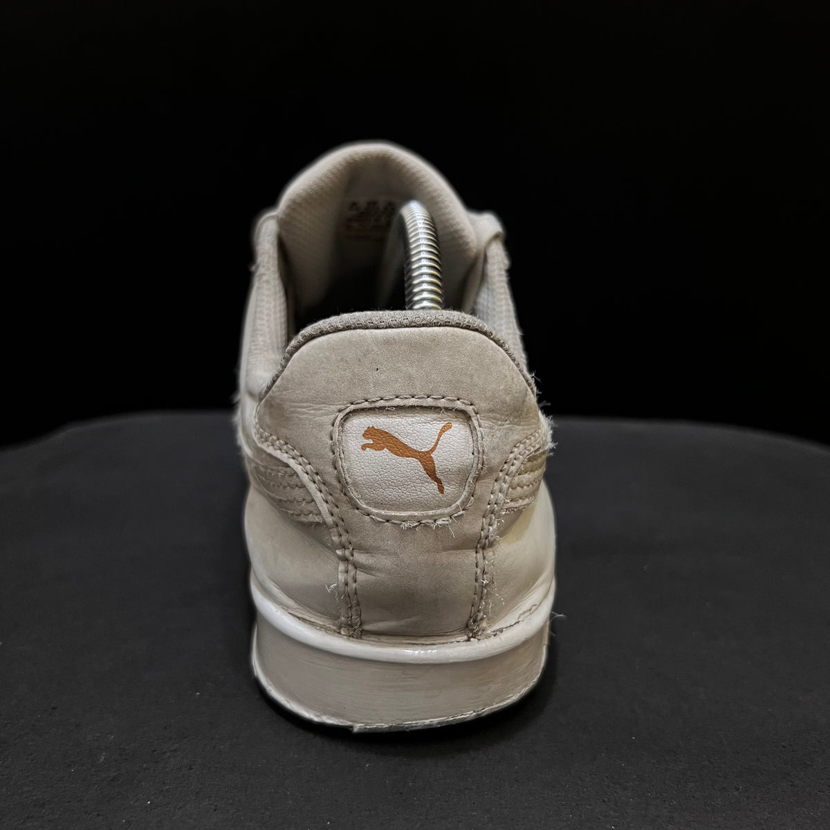 Puma Smash casual sneakers 🤍🤍 Size 9 & 10 Pak 🇵🇰