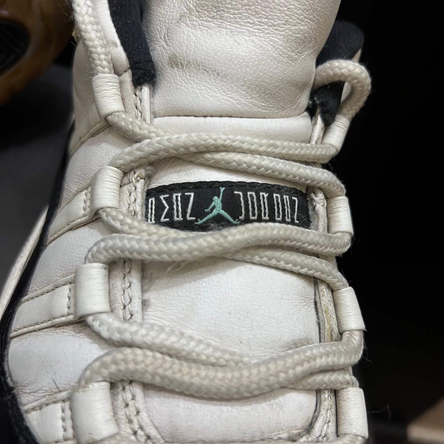 Air Jordan 11 Retro 🩶🩶 Size 9 & 10 Pak 🇵🇰