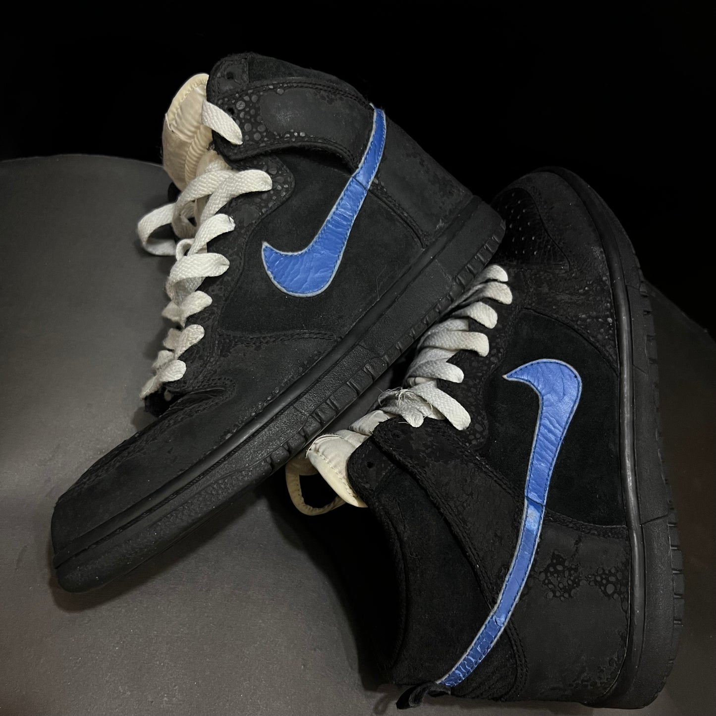 Nike Dunk High "Black/Varsity 🖤
Size 8 & 9 Pak 🇵🇰