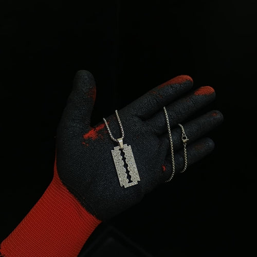 THE ICED RAZOR Chain