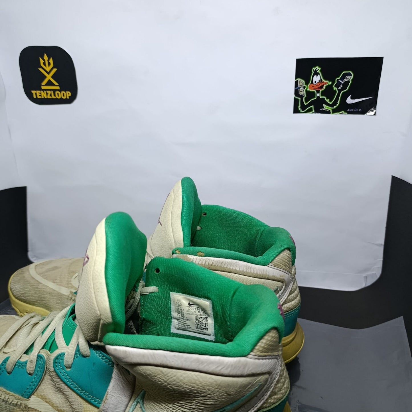 Nike Kyrie 8 Infinity Golden ❤️ Size 10 & 11 & 12 🇵🇰