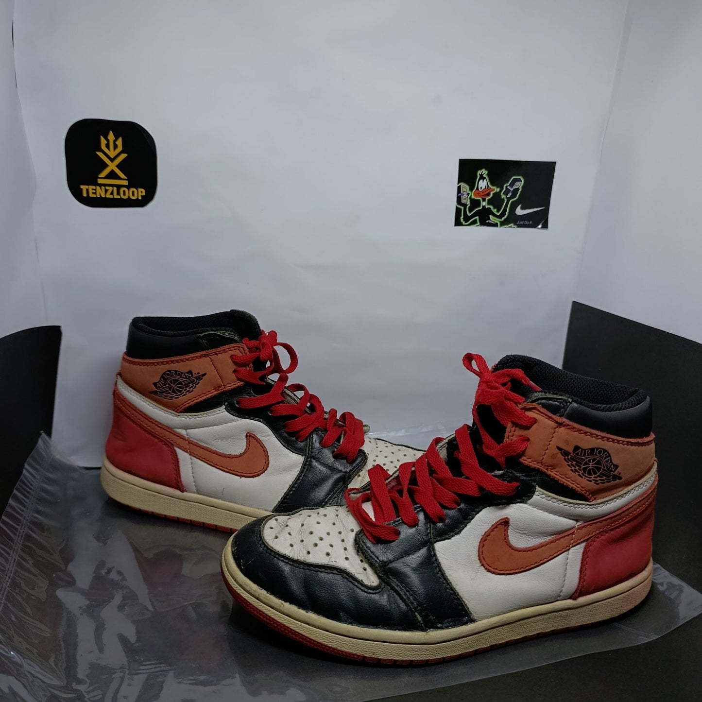 Jordan 1 Retro OG High ❤️😍 Size 6 & 7 Pak 🇵🇰