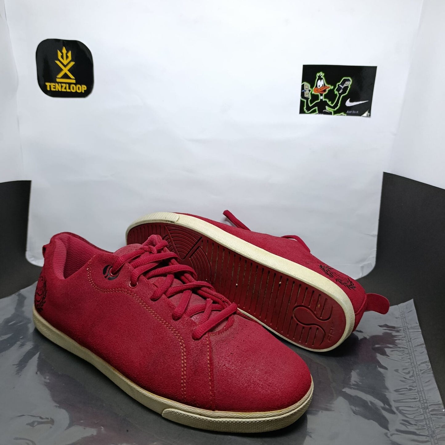 Erke Pure Red ❤️Size 7 Pak 🇵🇰