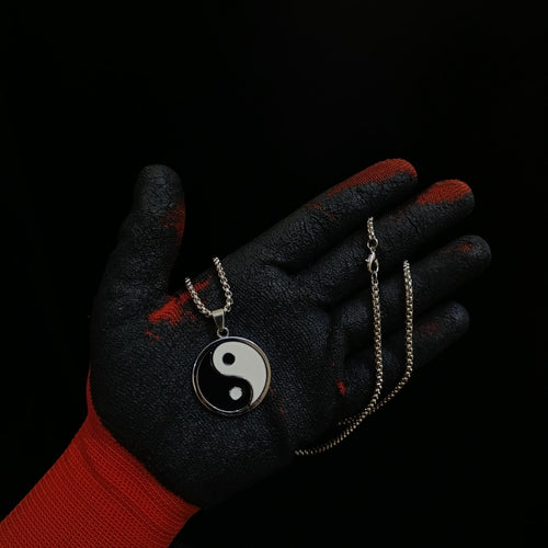 THE DUALITY Chain