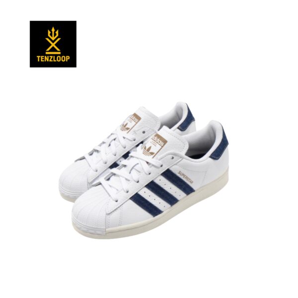 Adidas Superstar 🥳 
Size 7 & 8 Pak 🇵🇰