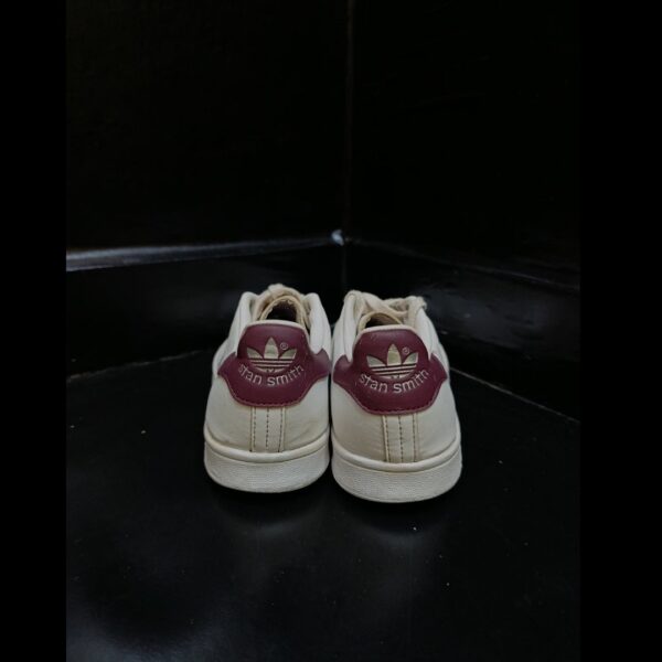 Adidas Stan Smith Victory Heart ❤️
Size 7 & 7.5 Pak 🇵🇰 - Image 3
