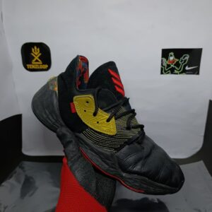 Adidas Harden Vol.4 🔥
Size 9 & 9.5 Pak 🇵🇰