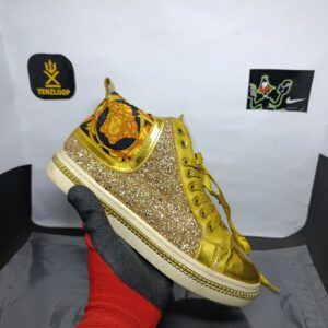 Versace Royal 🔥🔥🔥
Size 7 Pak 🇵🇰