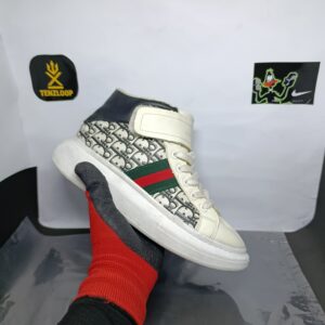 Dior High Top ❤️ <br> Size 6.5 & 7 Pak 🇵🇰