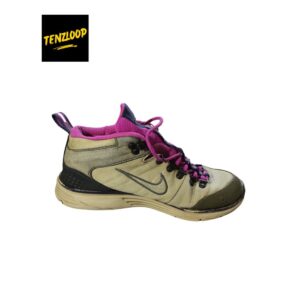 Nike Lunar Macleay ❤️
Size 8 Pak 🇵🇰