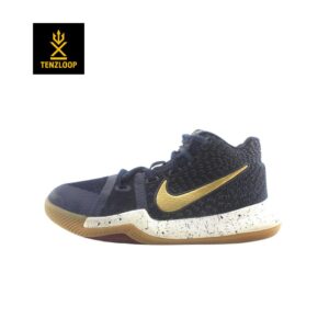 Nike Kyrie 3 ✨
Size 9 Pak 🇵🇰
