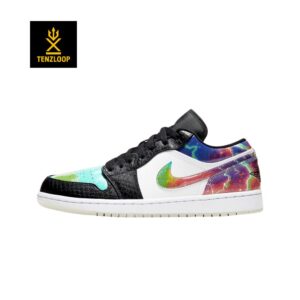 Jordan 1 Low Galaxy 💜
Size 7 Pak 🇵🇰