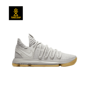 Nike KD ❤️
Size 9 Pak 🇵🇰