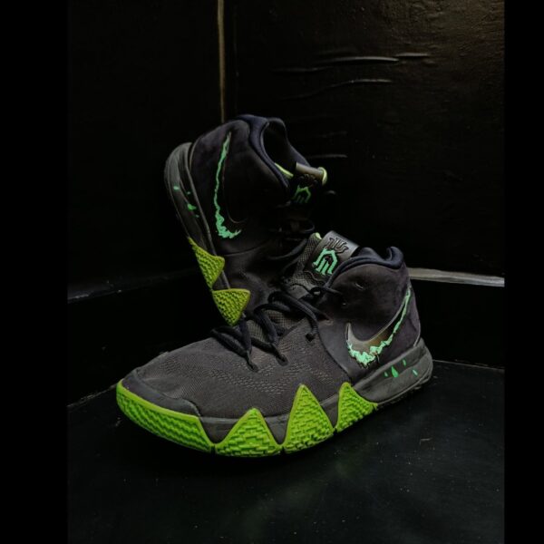 Nike Kyrie 4 BlackGreen 🔥
Size 10 & 11 Pak 🇵🇰 - Image 2