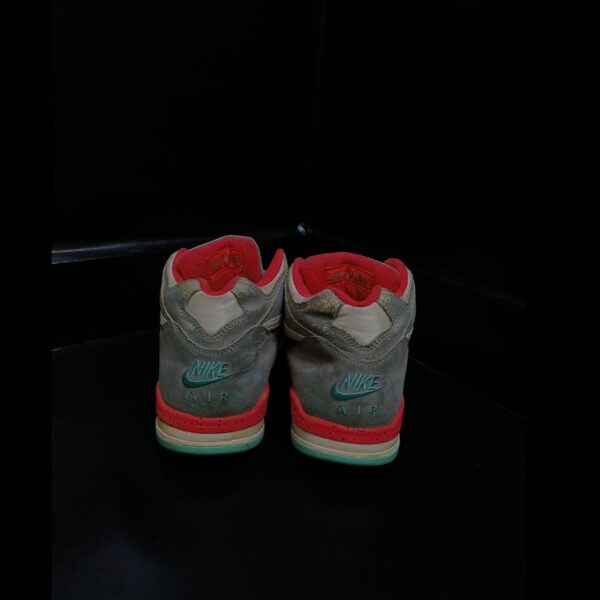 Nike Air Flight 89 ❤️
Size 9 & 10 Pak 🇵🇰 - Image 3