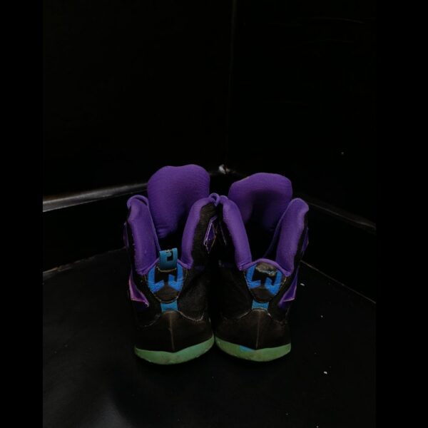 Sepatu Basket Nike Lebron 🔥
Size 9 & 10 Pak 🇵🇰 - Image 3