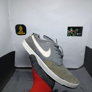 Nike Sb Focus Trainer ❤️
Size 11 & 12 Pak 🇵🇰