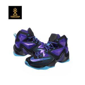 Sepatu Basket Nike Lebron 🔥
Size 9 & 10 Pak 🇵🇰