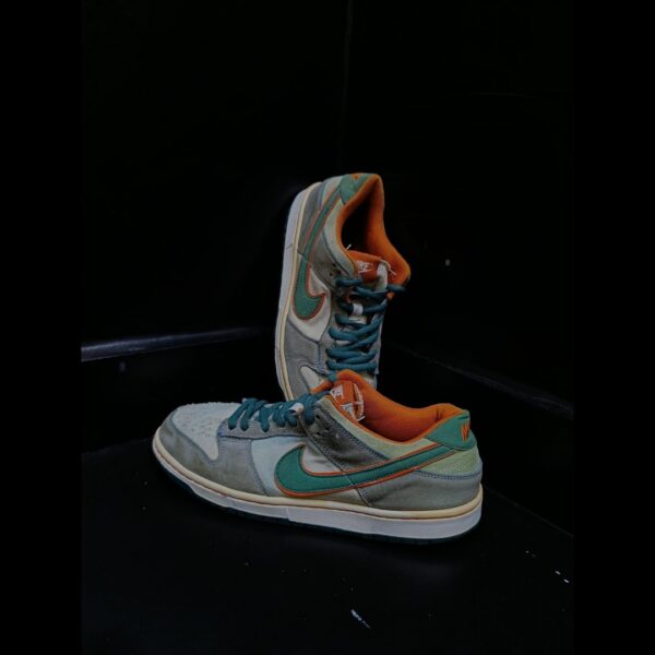 Otomo Katsuhiru x Nike Sb Dunk Low🔥
Size 9 & 10 Pak 🇵🇰 - Image 2
