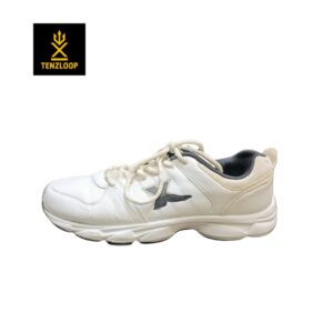 Xstep Sparx Sneakers ❤️
Size 9 & 10 Pak 🇵🇰