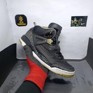 Nike Air Jordan Spizike ❤️
Size 7 & 8 Pak 🇵🇰