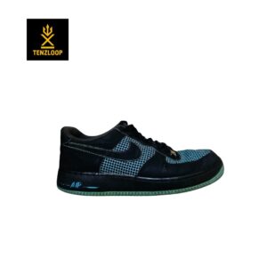 Nike Air Force 1 Low Black ❤️
Size 7 & 8 Pak 🇵🇰