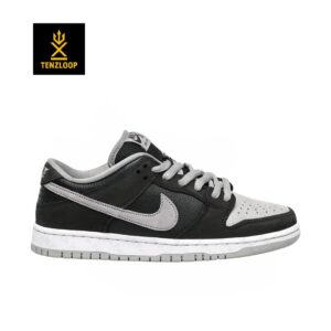 Nike Sb Dunk Low Pro ❤️
Size 8 & 9 Pak 🇵🇰