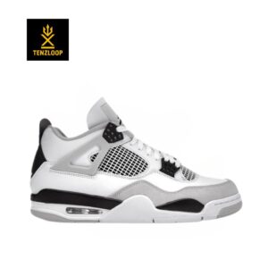 Air Jordan 4 ❤️
Size 6 & 7 Pak 🇵🇰