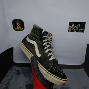 Vans U Sk8 ❤️
Size 6 & 7 Pak 🇵🇰