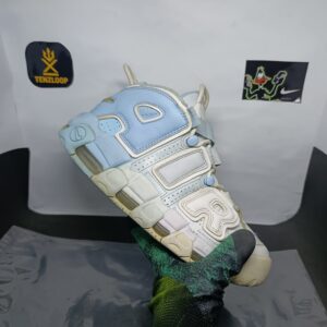 Nike Air More Uptempo 'Psychic Blue' 😍
Size 8 & 9 Pak 🇵🇰
